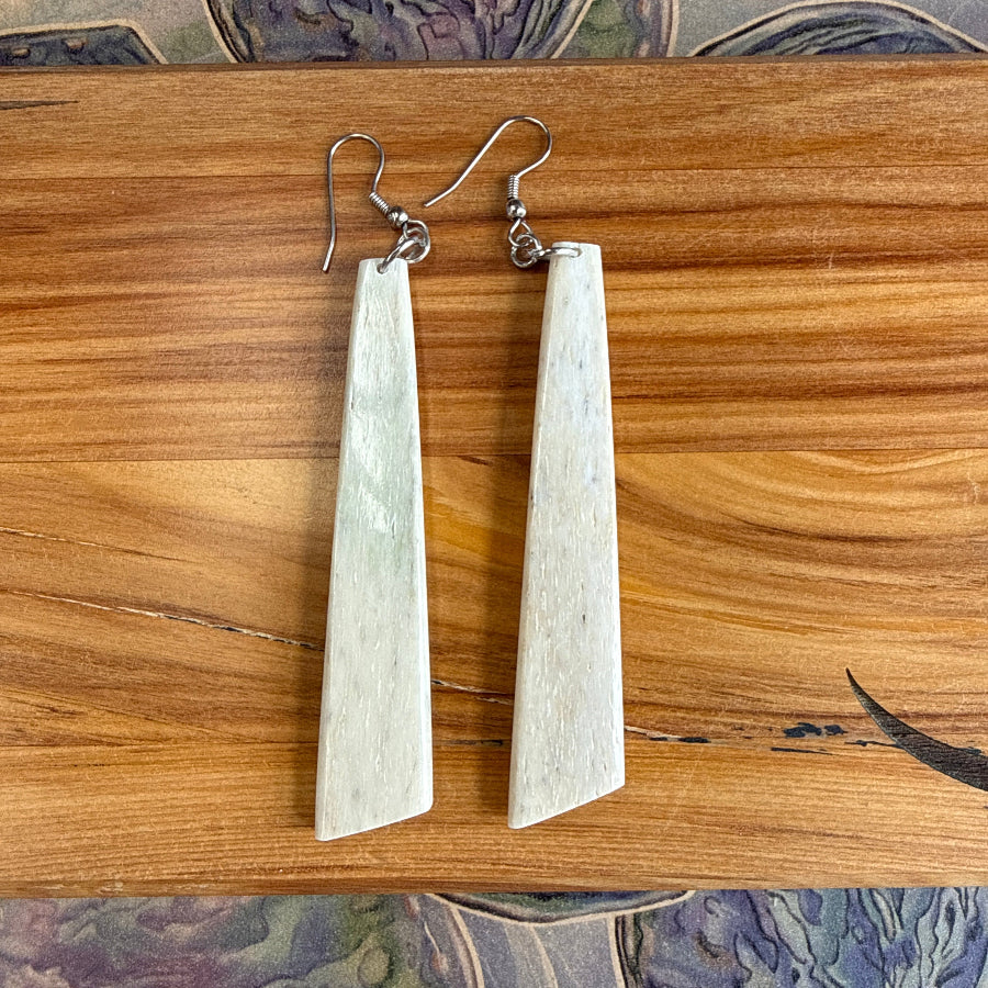Tupou Whale Bone Small Angel Drop Earrings